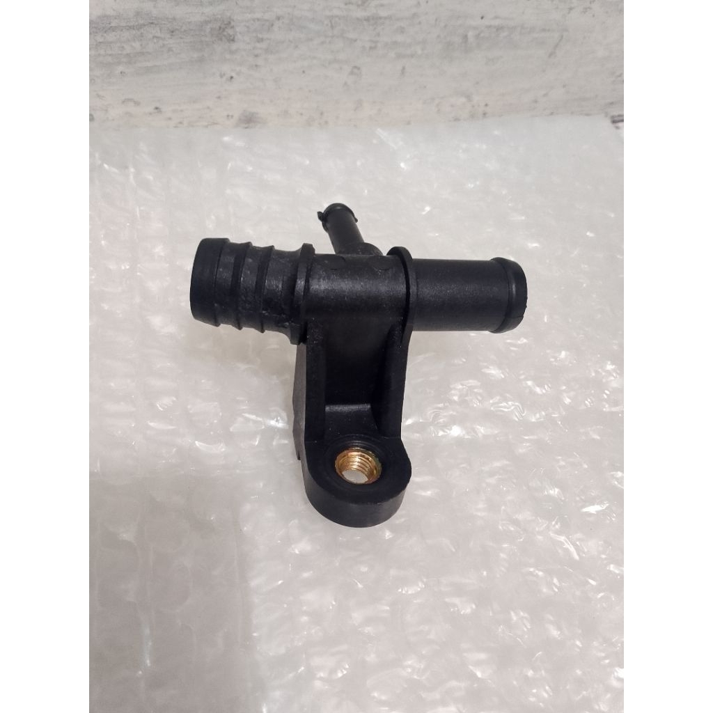BYPASS plastic radiator pipe connection or original BYPASS Toyota ...