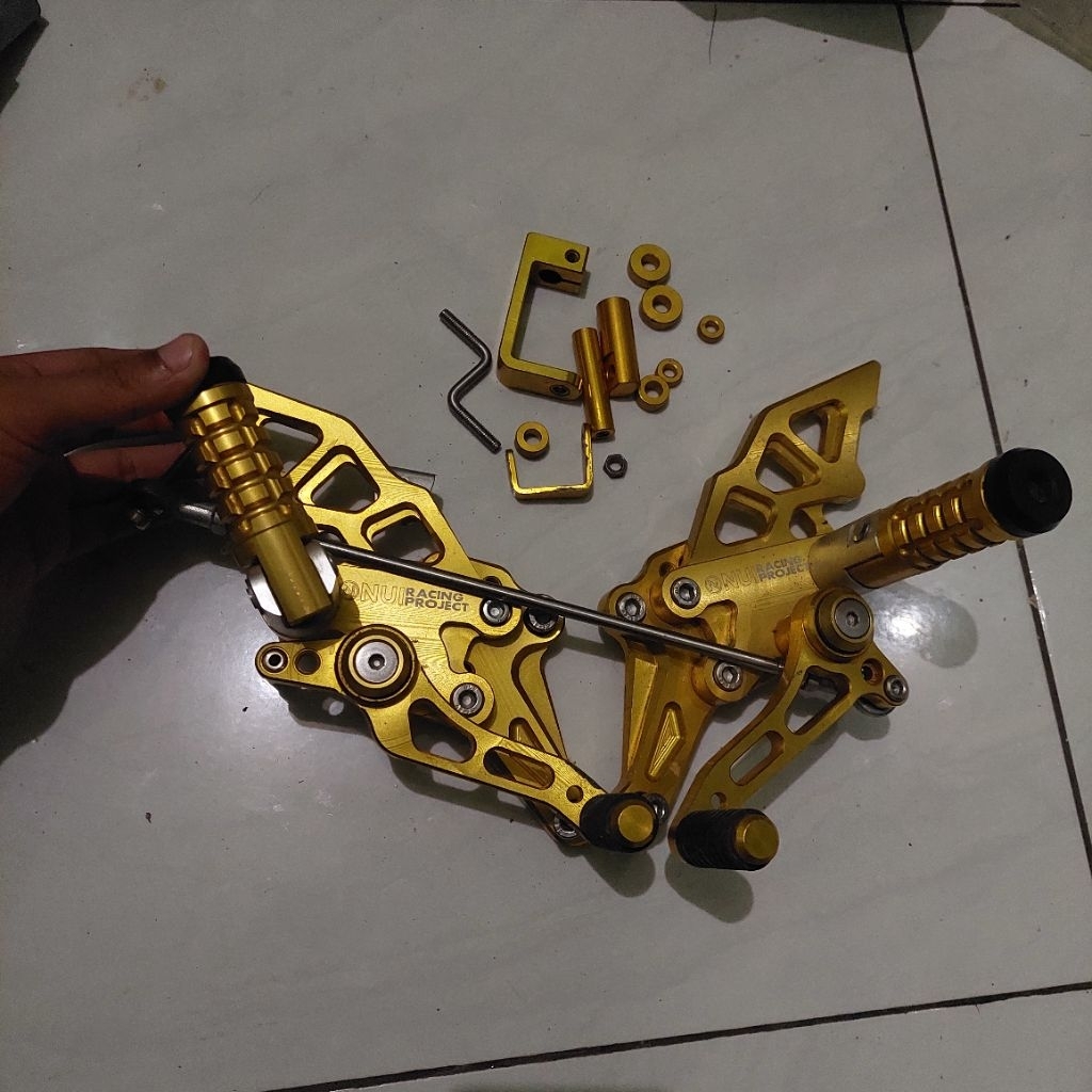 Footstep Underbon Footrest NUI Racing Project For Honda Cb 150R V2 ...