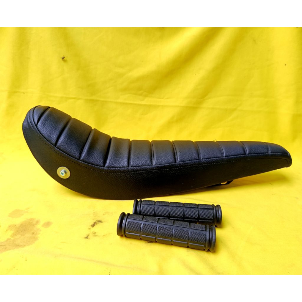 Black Striped Lowrider Bananaseat Saddle | Shopee Singapore