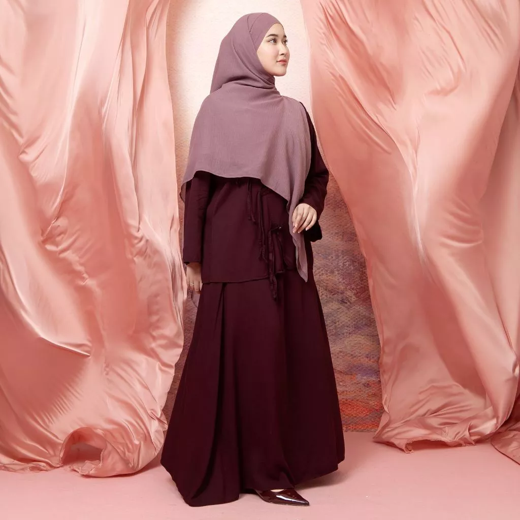 Lozy Hijab - Sera Set (One Set Blouse Skirt Janggan Cheongsam Bahan Corduroy) - Gambar 2