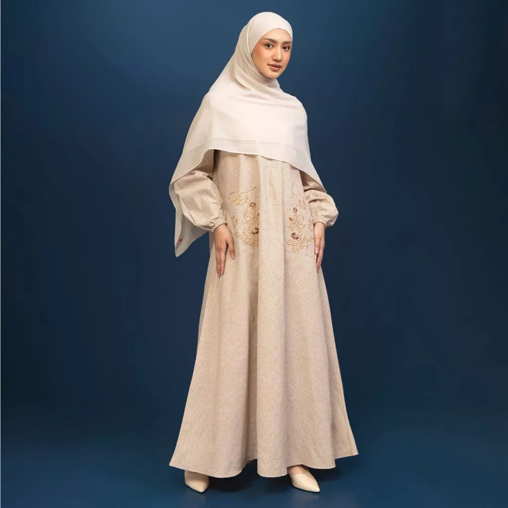 Lozy Hijab - Naura Dress (Dress Loose Pocket Embroidery Motif Geometris Bahan Katun) - Gambar 2