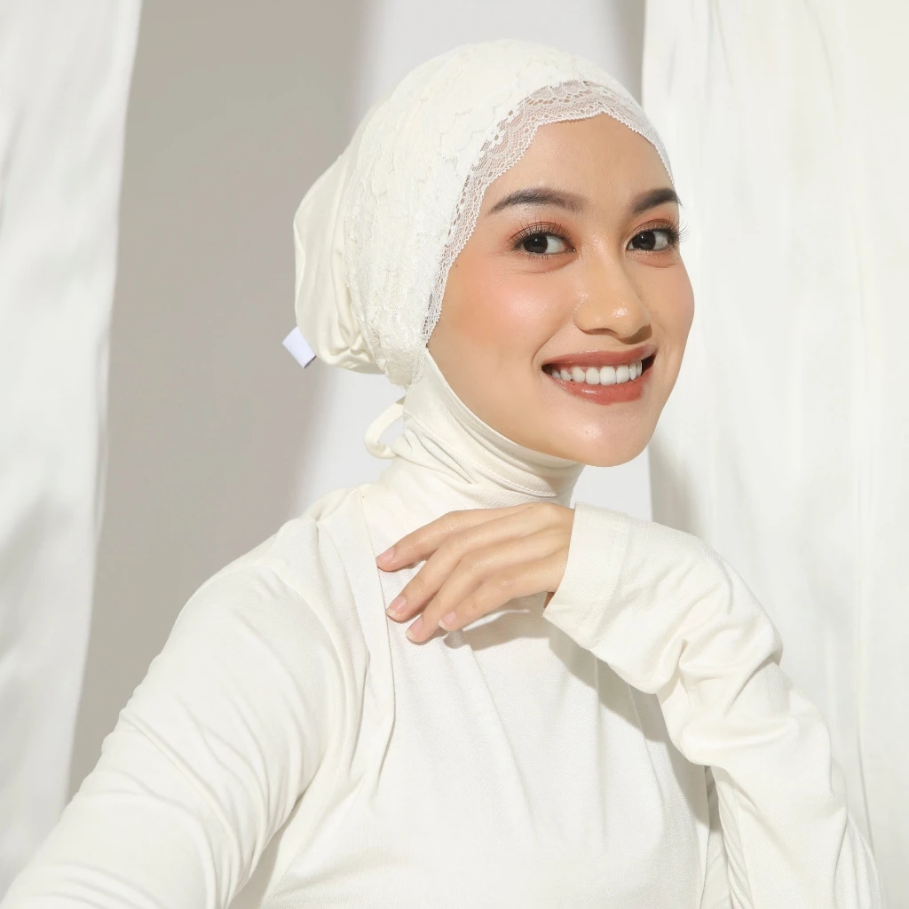 Lozy Hijab - Lace Inner Bandana & Basic (Ciput Renda Bandana dan Tali Belakang Bahan Lace dan Rayon) - Gambar 3
