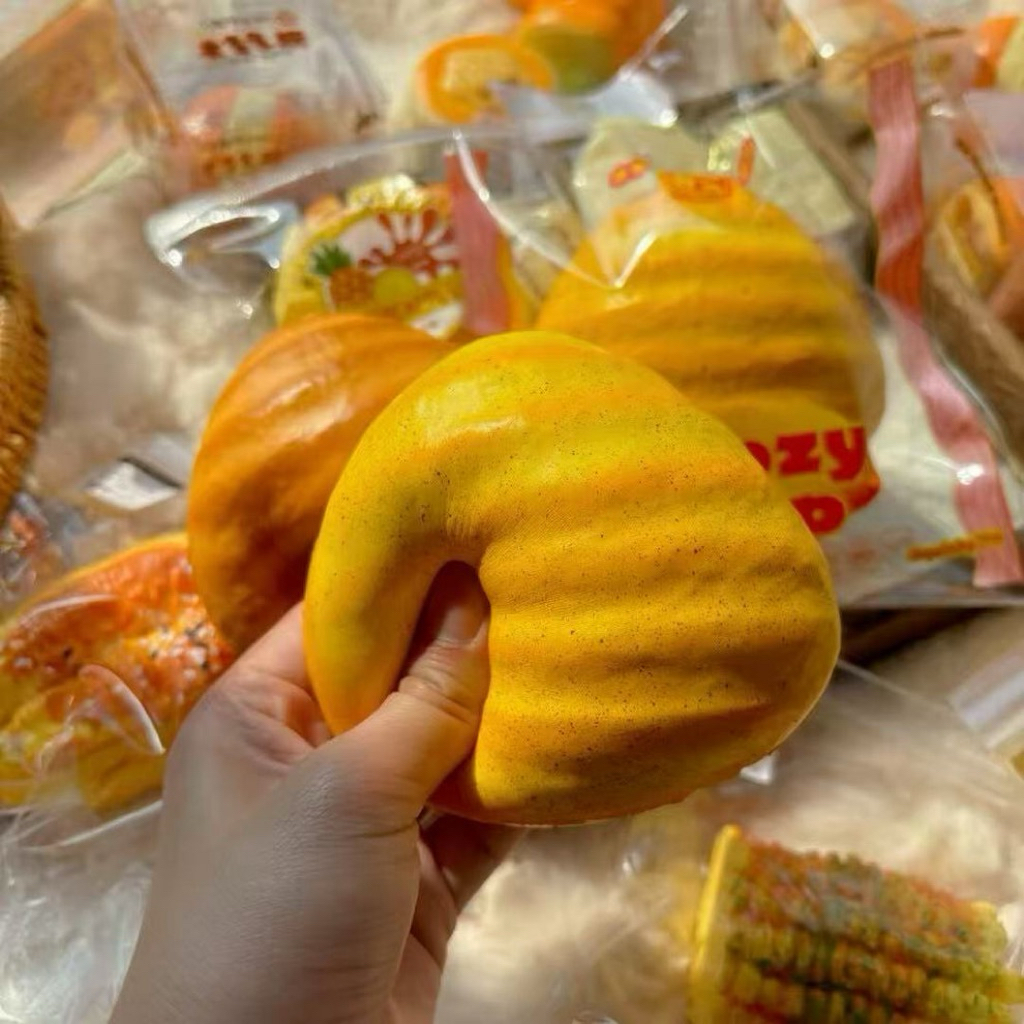 [JEYYNOU SQUISHY] MOOZY Chip Squishy Licensed Squishy/ Imported Squishy ...