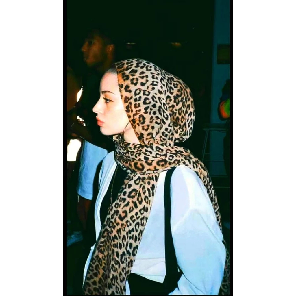 DISA HIJAB - Pashmina Leopard Bahan Ceruty Outfit Kalcer Terbaru - Gambar 3