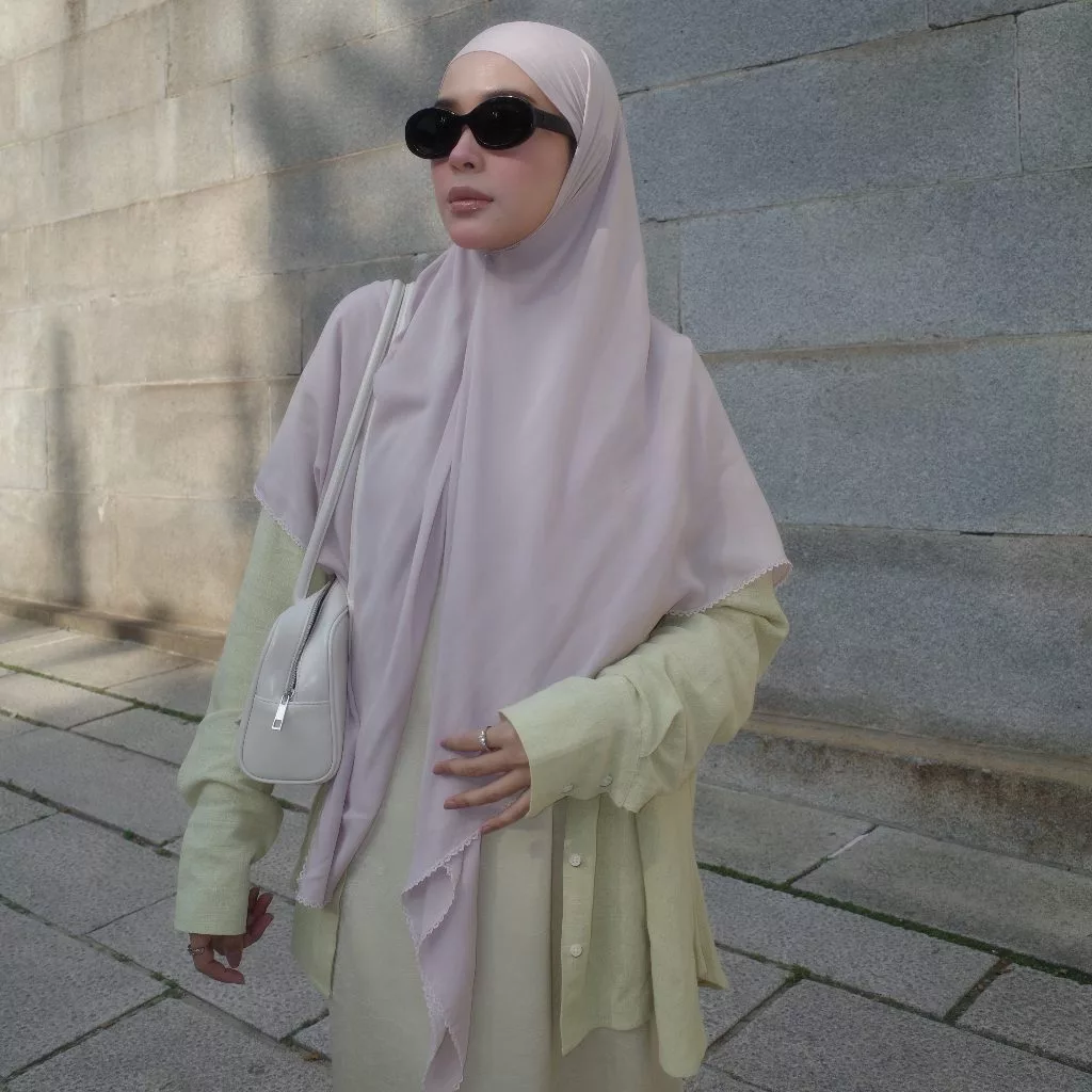 Lozy Hijab - Embroidery Khimar Bandana Lozy x Hamidah (Khiban Bahan Viscose Airis Tencel) - Gambar 4