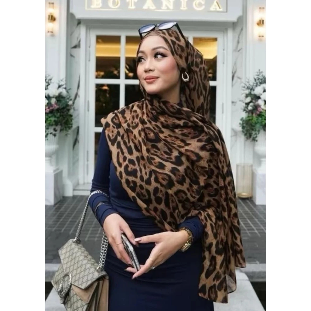 DISA HIJAB - Pashmina Leopard Bahan Ceruty Outfit Kalcer Terbaru