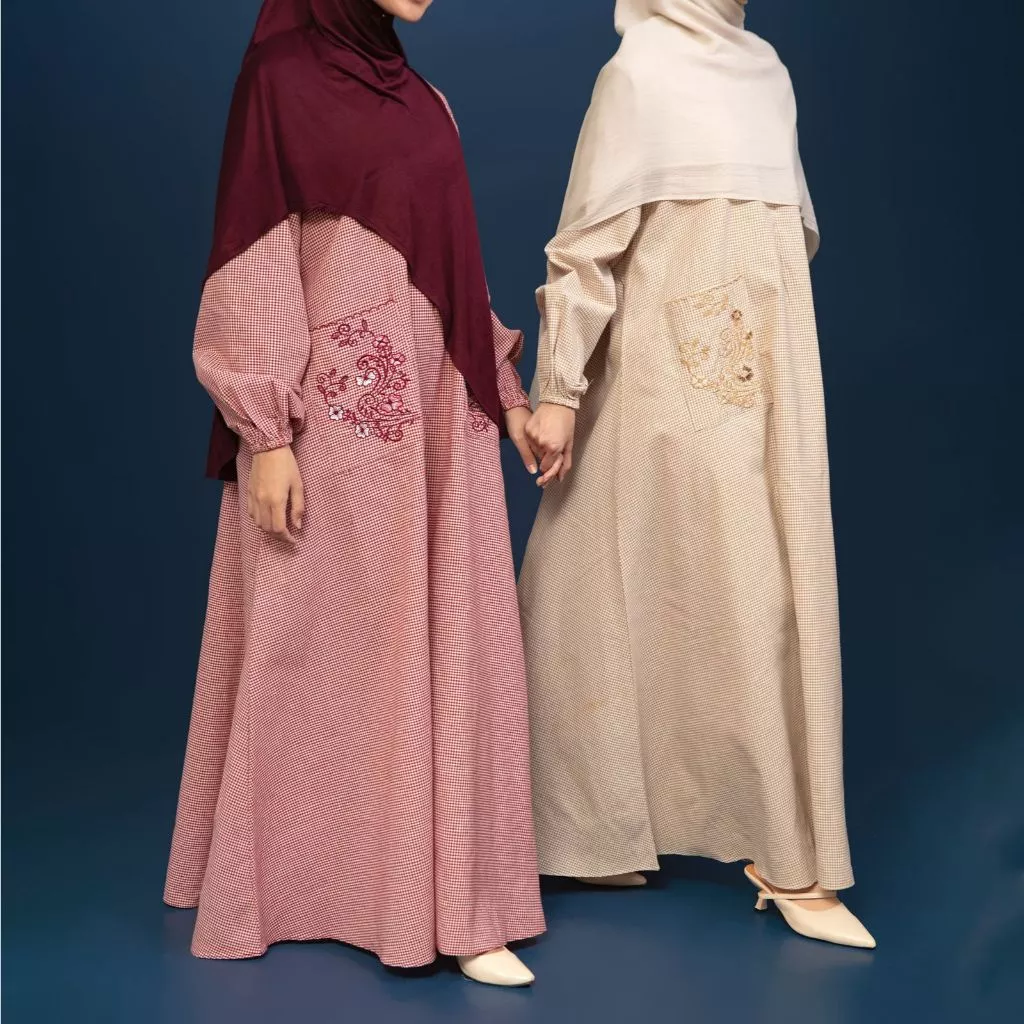 Lozy Hijab - Naura Dress (Dress Loose Pocket Embroidery Motif Geometris Bahan Katun) - Gambar 4