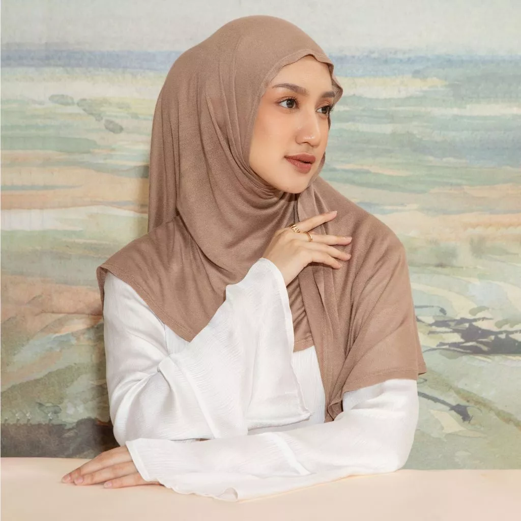Lozy Hijab - Naire Oval Shawl (Pashmina Shawl Meleyot Bahan Viscose Rayon Crepe) - Gambar 4