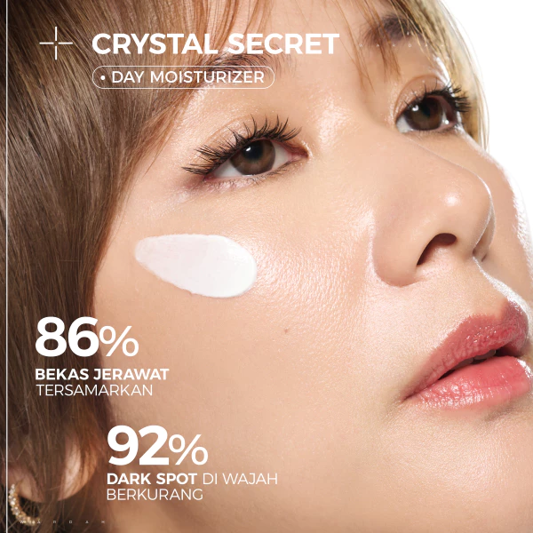 WARDAH Paket Crystal Secret Moisturizer - Brightening Day Moisturizer dan Night Moisturizer 30g - Mencerahkan, Melembabkan, Dark Spot Melindungi, dan Meratakan Warna Kulit Cocok untuk Jenis Kulit Normal dan Kering - Skincare - Gambar 3