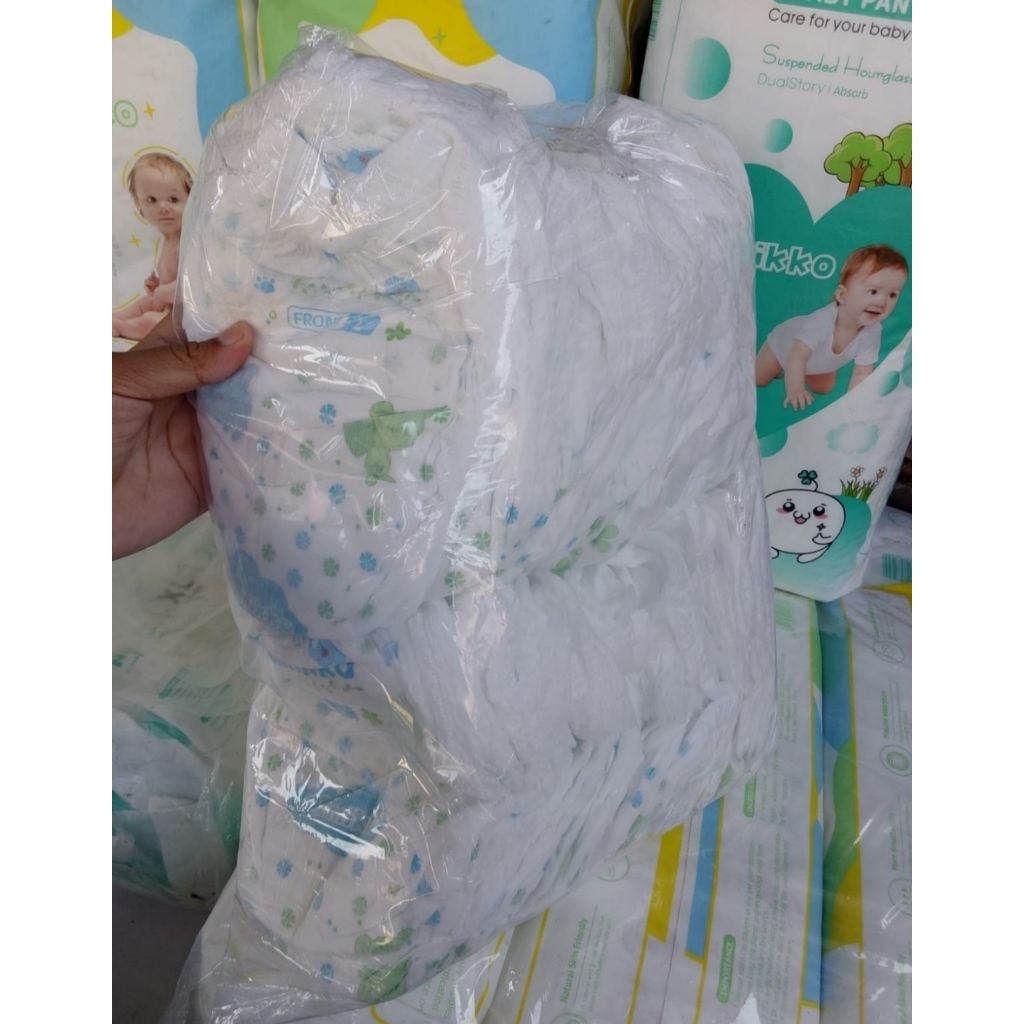 SUMIKKO [ TERMURAH ] Celana Popok Bayi 50 Lembar Serap Cepat - Gambar 4