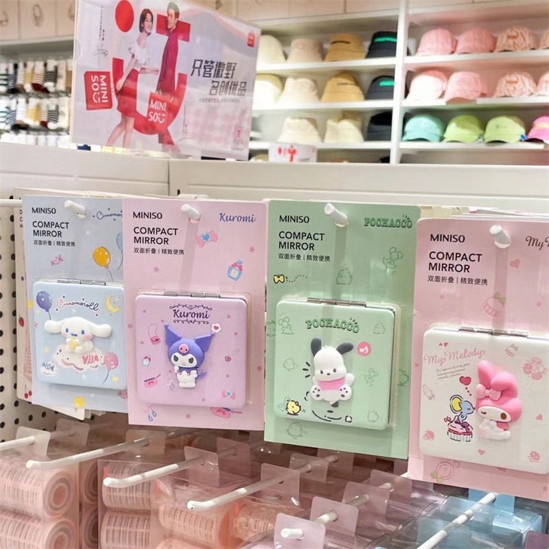 ⭐MINISO of merit goods sanrio double folding threedimensional mirror