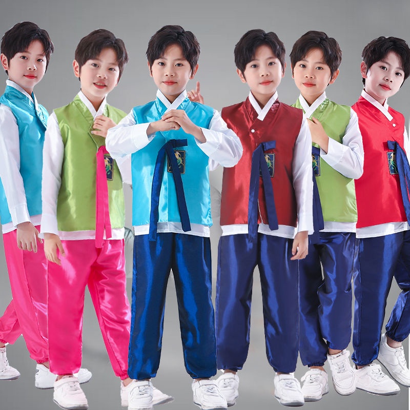 Straw Straw's Straw costumes, ethnic minorities, Kor Children's Hanbok