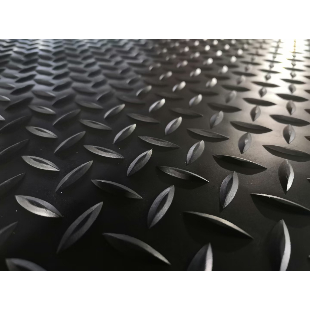 Rubber Floor Mat Checker Mat Rubber 30cm x 30cm | Shopee Singapore