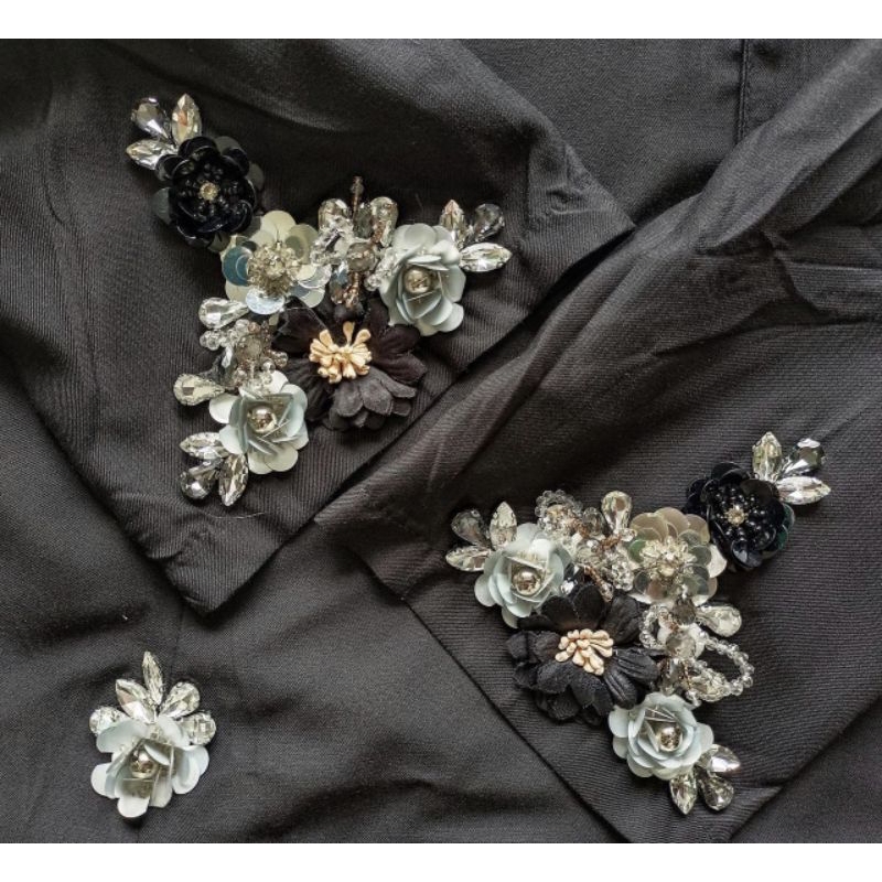 Flower 3d Patch with chunky beads / Bunga 3d dengan diamond tampal iron ...