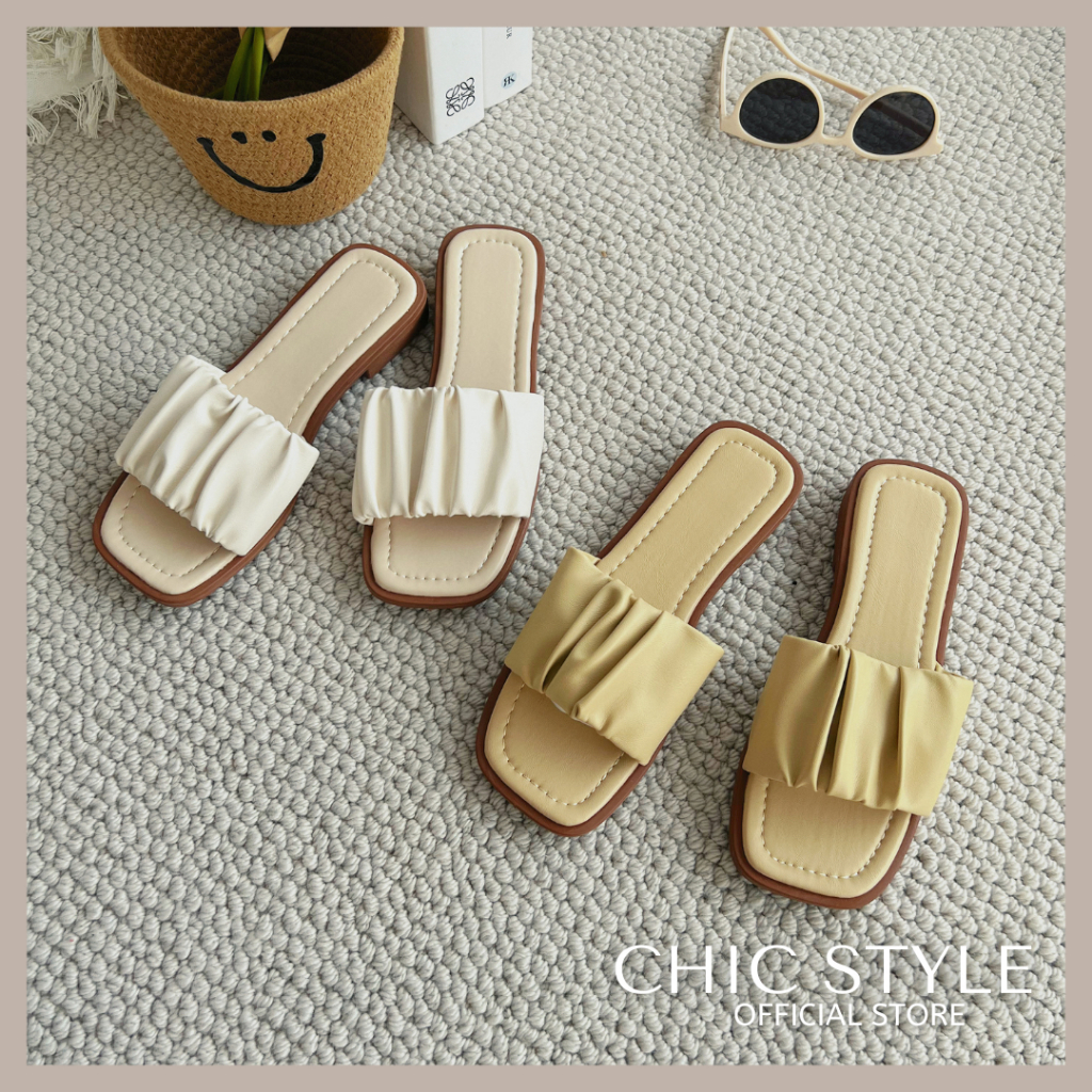 Gold hot sale sliders womens