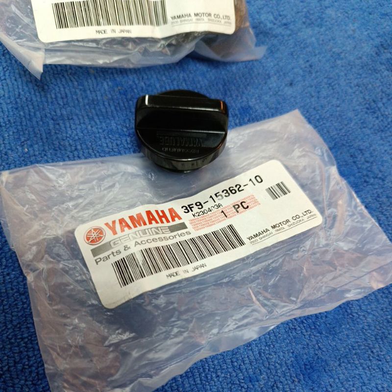 Yamaha R1 R6 XJ6 MT07 XTZ1200 Virago 535 FZ6 FZ8 FZ1 plug oil level / oil filler cap Yamaha