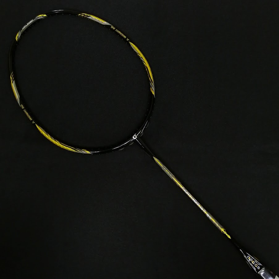 新品/apacs/58g/黒金/フェザーウエイト55/FeatherWeight APACS Racket