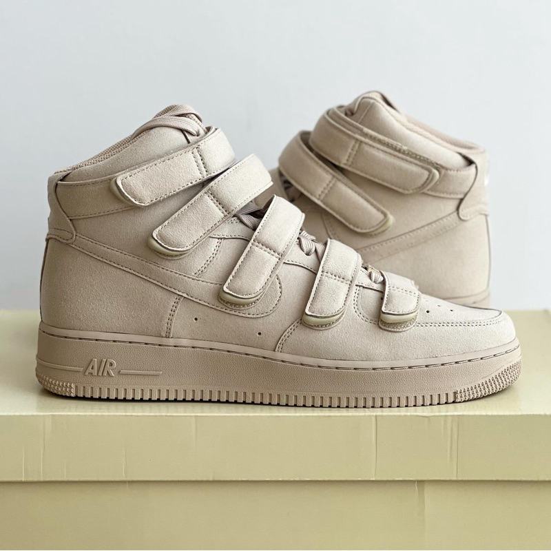 Buy Billie Eilish x Air Force 1 High '07 SP 'Mushroom' - DM7926