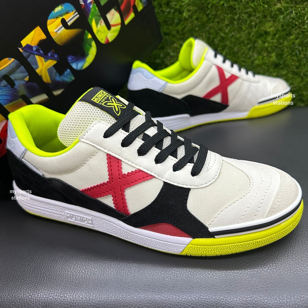 シューズ MUNICH GRESCA MUNICH Gresca 305 (3000305) White-Red Futsal Shoes | Kasut Futsal