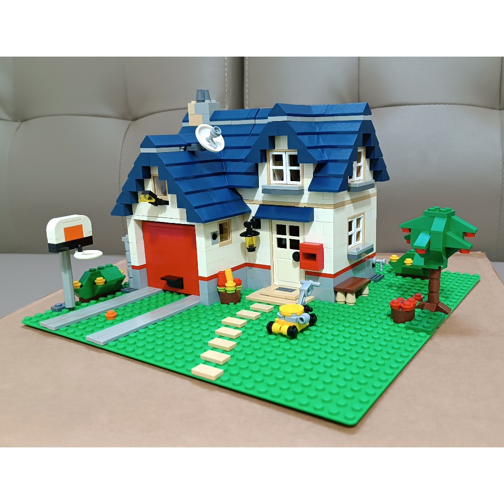 LEGO CREATOR 5891 Apple Tree House (Retired set) | Shopee Singapore