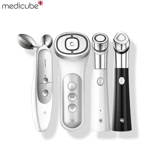 MEDICUBE AGE-R Ultimate VIP Spa Care At-Home Device Set ATS AIR