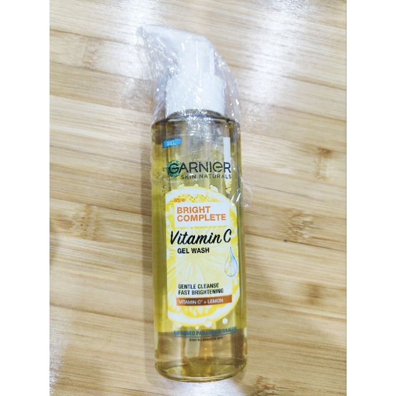 Garnier Bright Complete Vitamin C Facial Gel Wash 120ml Cleansing gel