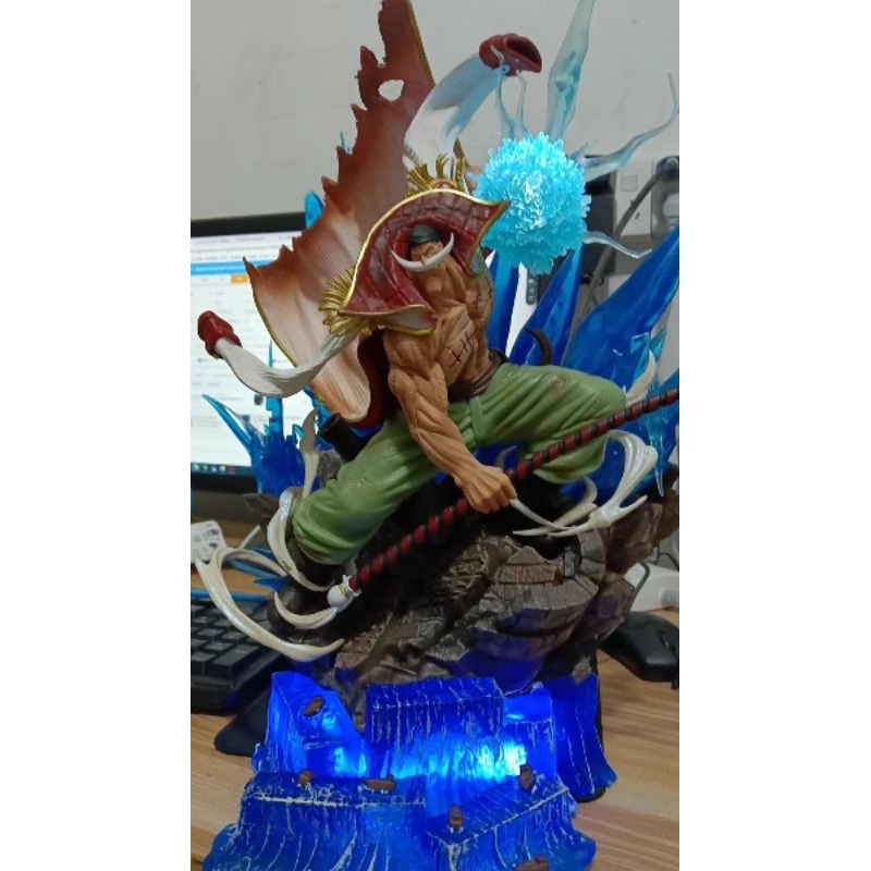 40CM ONE PIECE WX EDWARD NEWGATE WHITE BEARD FOUR EMPEROR