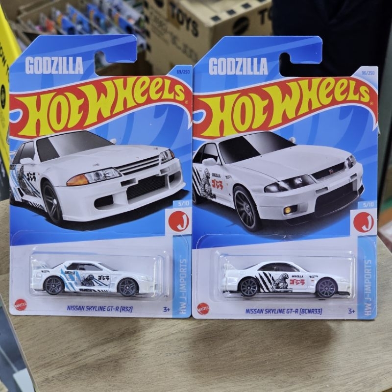 HOT WHEELS NISSAN SKYLINE GT-R R32 R33 GODZILLA | Shopee Singapore