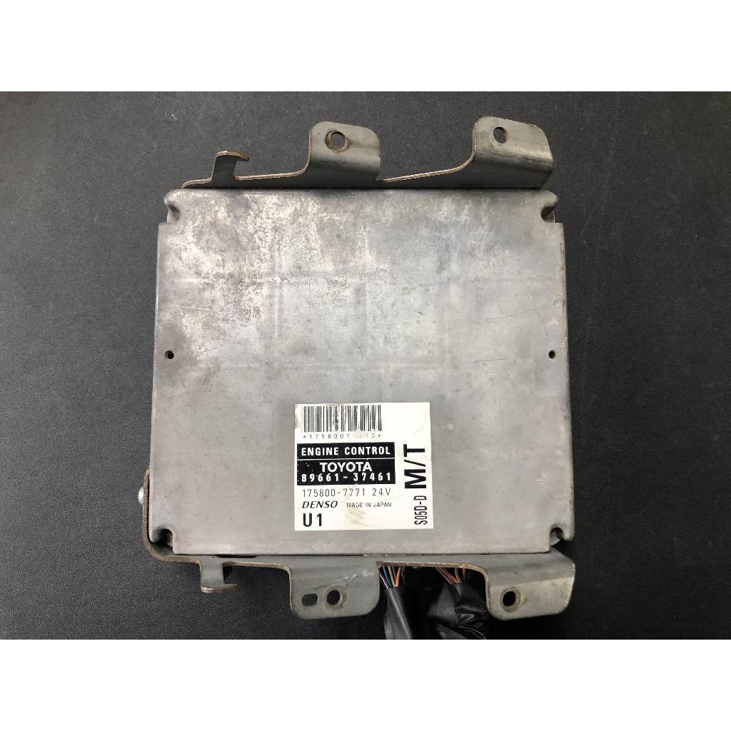 TOYOTA DYNA HINO DUTRO Engine Control Unit ECU S05D-D MT 89661-37461 ...