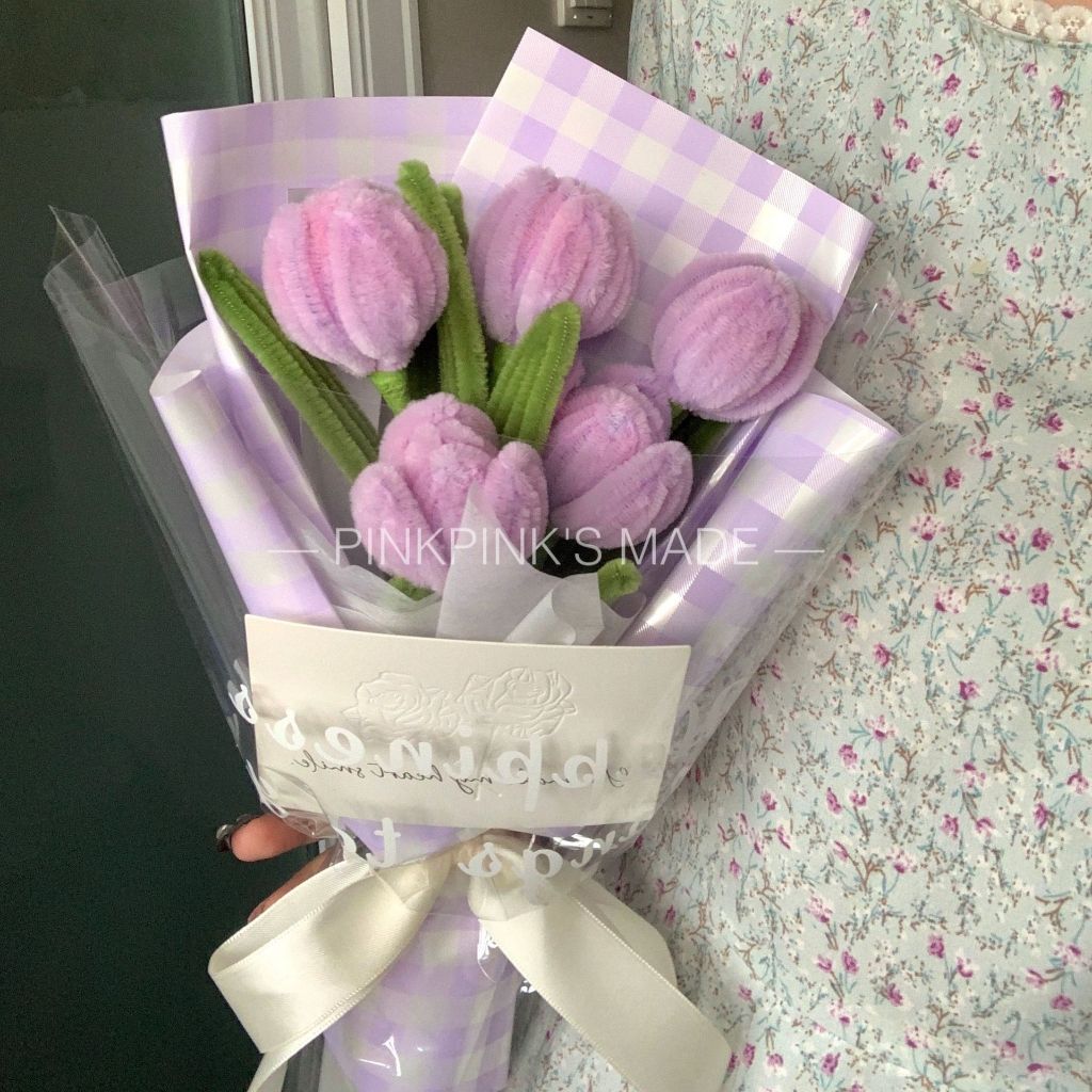 Finished Tulip Flower Bouquet Chenille Stem Twisted Stick Bouquet