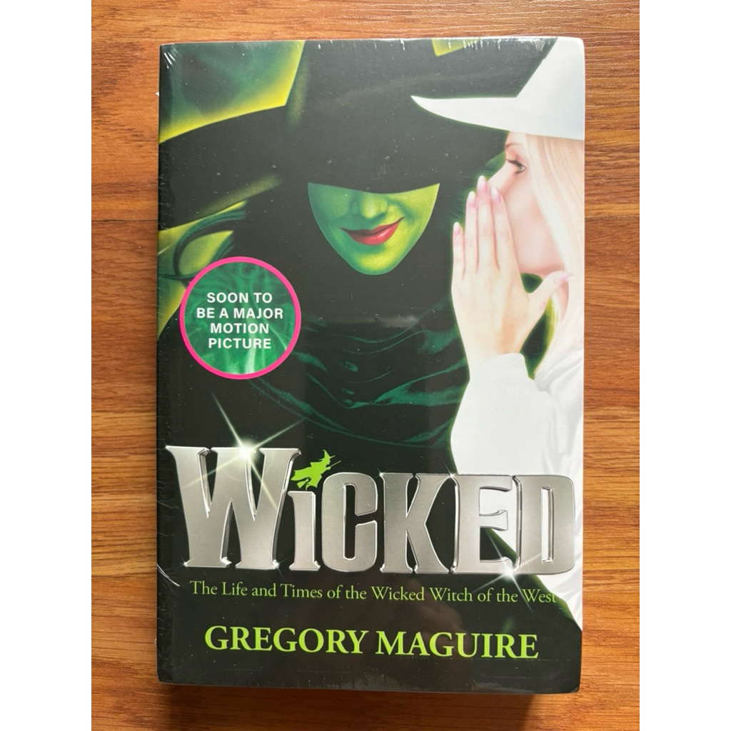 Wicked (The Wicked Years 1) by Gregory Maguire (Fantasy - Retellings ...