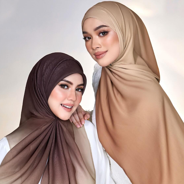 OMBRE (gradient coloring bawal shawl) by Tudung Ruffle Shopee