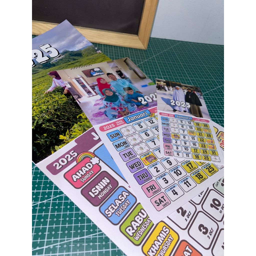 2025 picture calendar / 2025 calendar | Shopee Singapore
