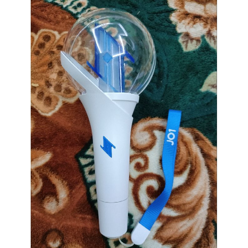 JO1 ペンライトセット JO1 OFFICIAL LIGHT STICK Ver.2 – LAPONE STORE