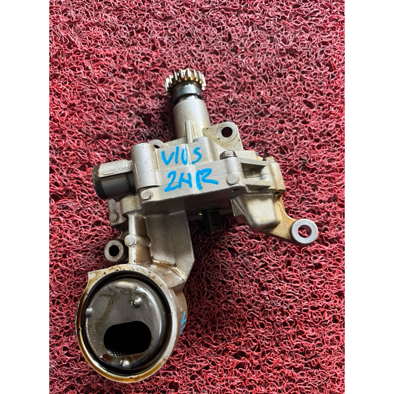 USED TOYOTA VIOS NSP151 (2NR ENGINE) ENGINE OIL PUMP | Shopee Singapore