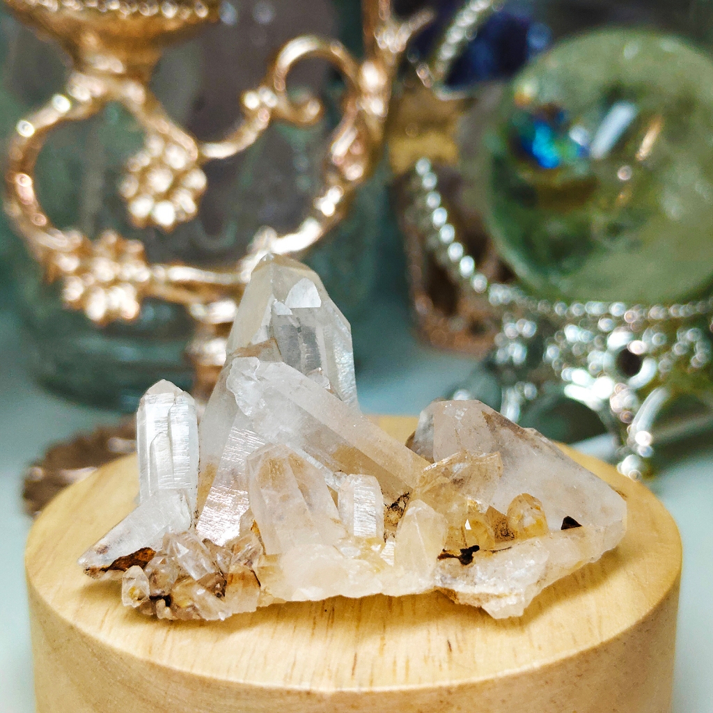 Natural Raw Crystal Clear Quartz Cluster Chrysanthemum