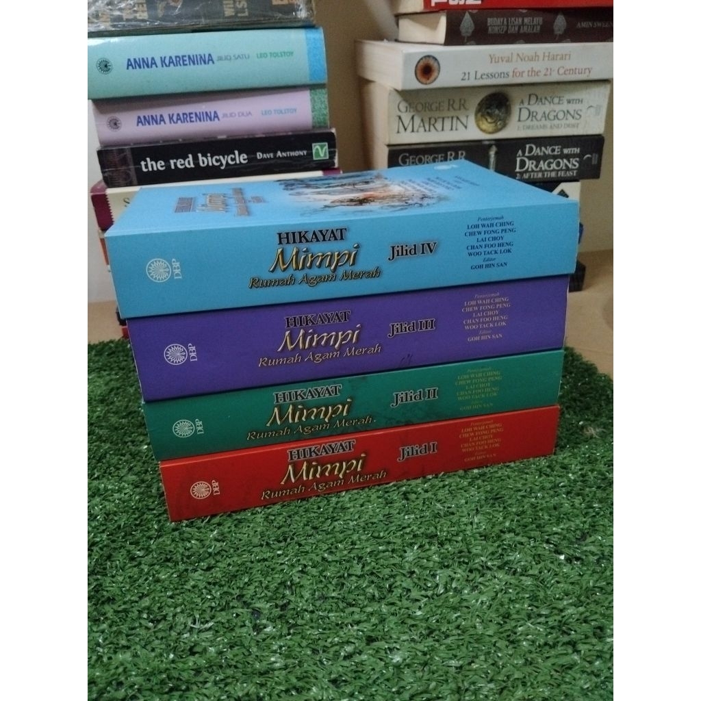 MERAH Dream Story of Red Agam House Volume I,II,III,IV | Shopee Singapore