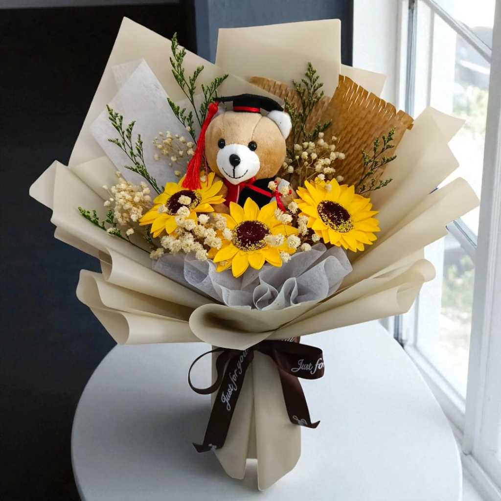 graduation bouquet convocation grad convo flower | Shopee Singapore
