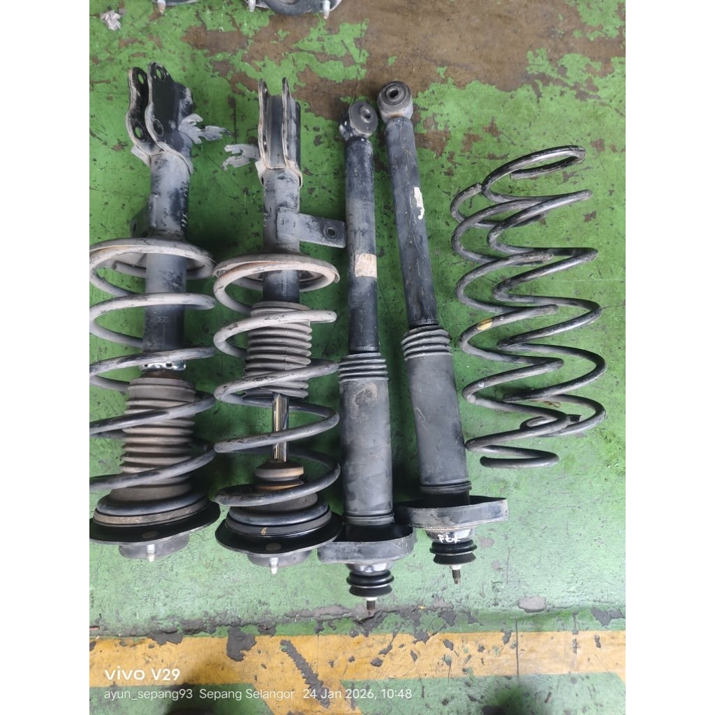 USED SET ABSORBER PROTON SAGA FLX | Shopee Singapore