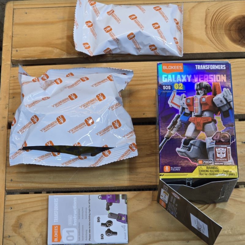BLOKEES TRANSFORMERS GALAXY VERSION UNSEALED CHECK ENGLISH VERSION ...