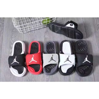 White hot sale jordan slippers