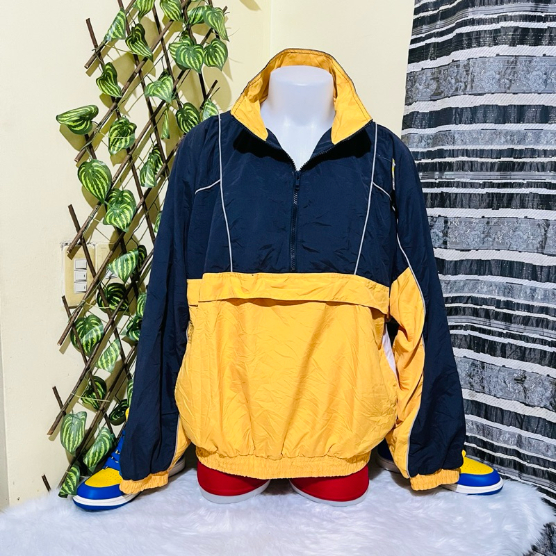 Bill blass windbreaker hotsell