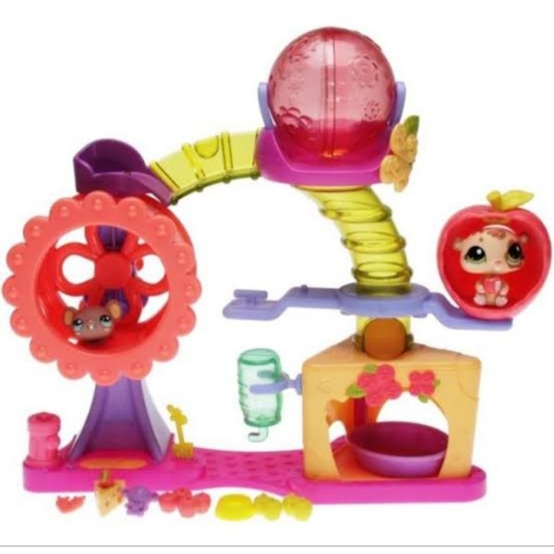 Littlest Petshop Littlest Pet Shop LPS Playground with Lovebug and Mouse Shopee Singapore