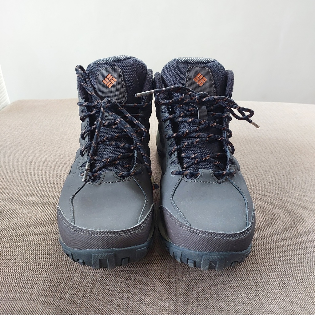 PRE LOVED YET WELL LOVED COLUMBIA Ruckel Ridge Waterproof Omni Heat Hiking Winter Shoes S7 for Men Shopee Singapore
