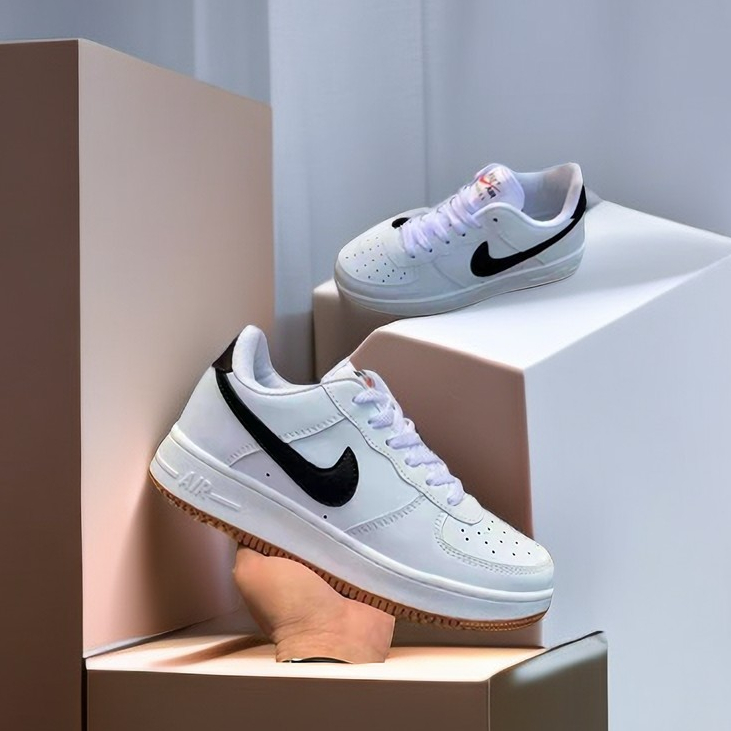 Air force 1 high quality Sneakers Couple shoes for women and men shoes with  box (size36-45) | Shopee Singapore