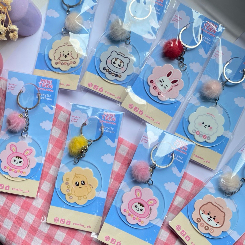 Miniteen Circle Acrylic Keychains with Fur– SEVENTEEN Collection Fan ...