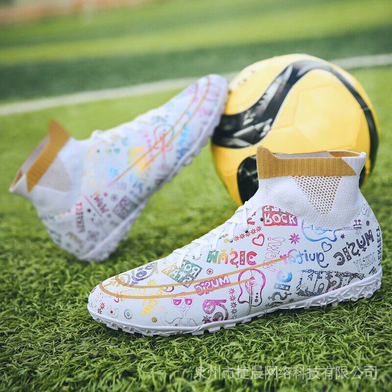 Graffiti hotsell football cleats