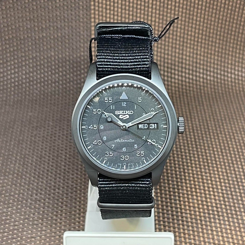 Seiko 5 Sports SRPJ11K1 Field Street Style Full Black Automatic Military Watch
