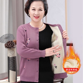 Middle-aged and elderly women's winter down jackets, grandma's velvet  thickened hooded coats, mother's cotton-padded clothes, elderly temperament  tops