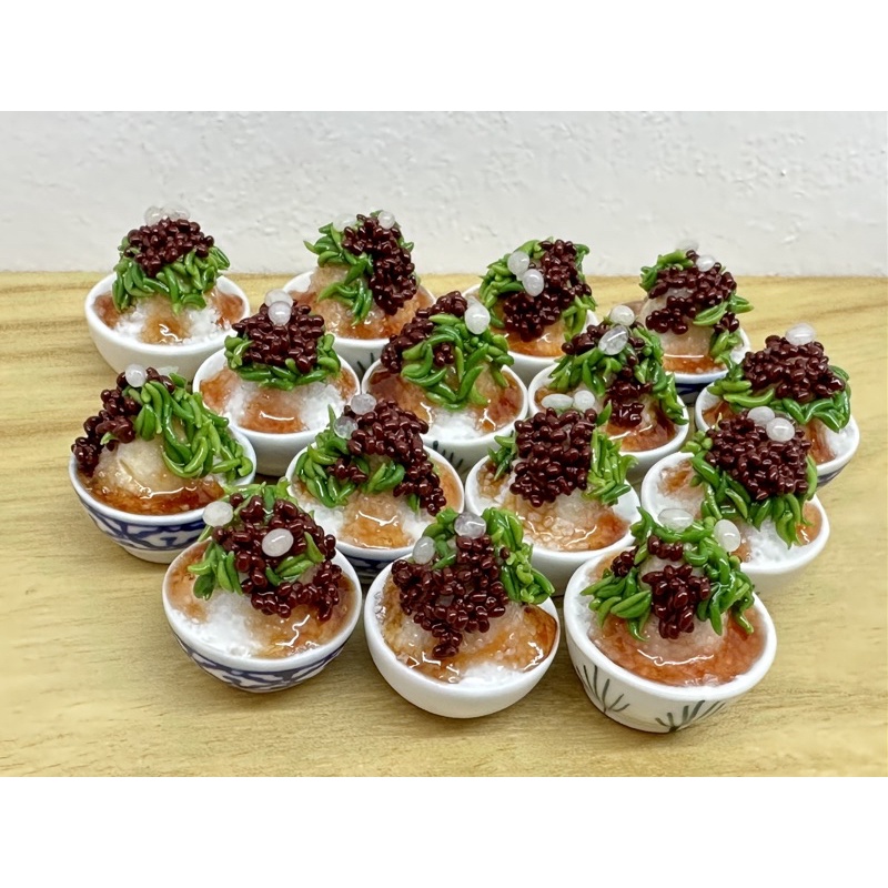 Handmade Miniature Ice Chendol, Singapore Dessert, Kopitiam Sweet Dessert, Coconut, Miniature Beverage, clay, resin, 1pc